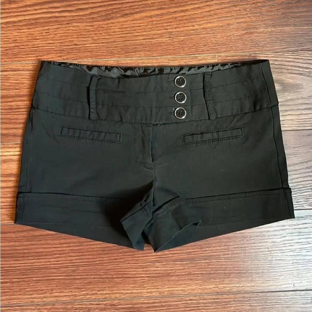 Tracy Evans 2.5” Side Button Stretch Shorts Juniors Sz 3 XS Black Vintage Y2K